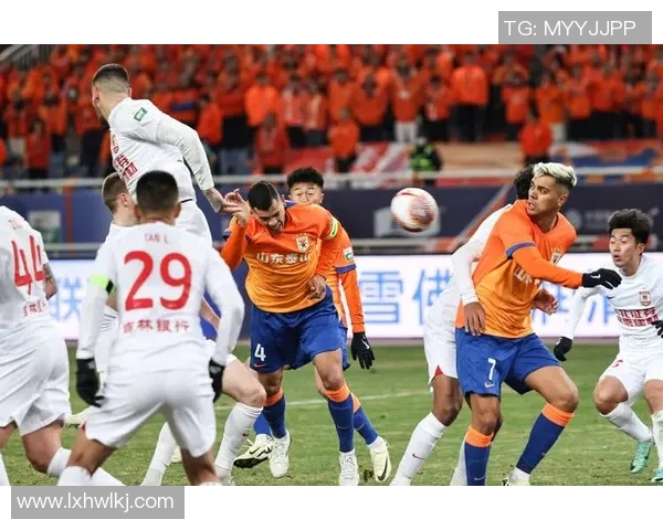 亚泰与富力精彩对决回顾赛场瞬间与精彩进球全记录 亚泰与富力精彩对决回顾赛场瞬间与精彩进球全记录