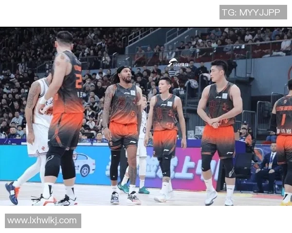 今晚CBA焦点对决广厦迎战山东期待精彩比赛和球星表现