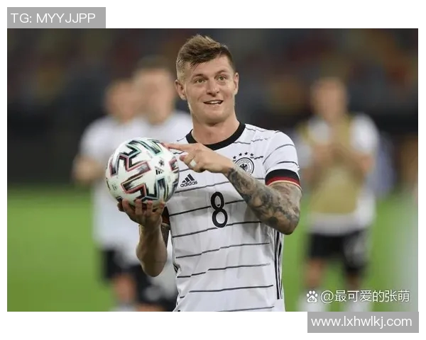 卓尔与建业激战正酣比分悬念迭起引发球迷热议