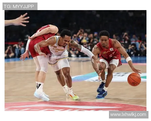 广东队与广厦队的激烈对决回顾：2017至2018赛季精彩瞬间分析