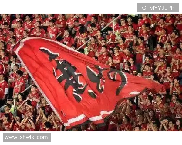 恒大与大阪樱花2018年亚冠对决回顾与精彩瞬间分析