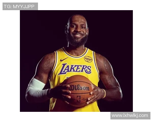 詹姆斯：篮球场上的传奇之路与不屈精神的完美结合