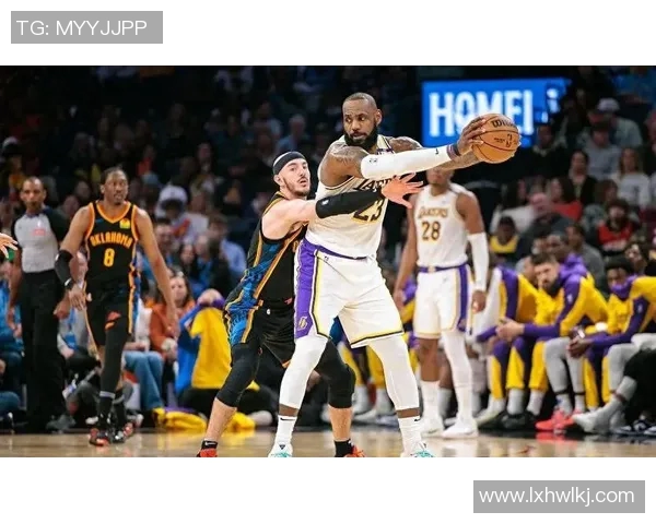 2012季后赛雷霆与湖人激战回顾：经典对决与传奇瞬间的交汇